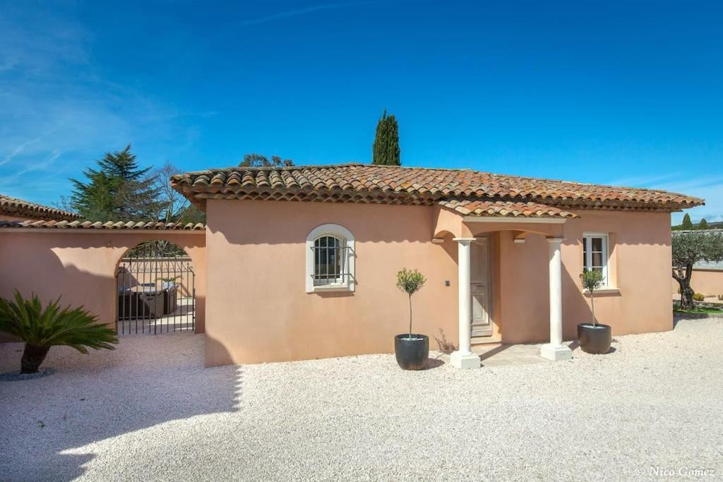 Roquebrune-Sur-Argens, Villa 2 Pieces, 4 Personnes Zewnętrze zdjęcie